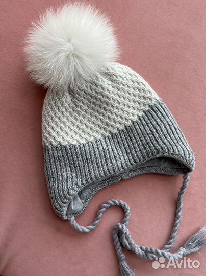 Шапка из шерсти мериноса на девочку размер 46