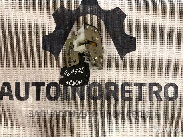 Замок двери передний правый Honda Stepwgn S6AR