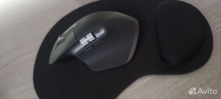 Оригинальная мышка logitech mx master 3s