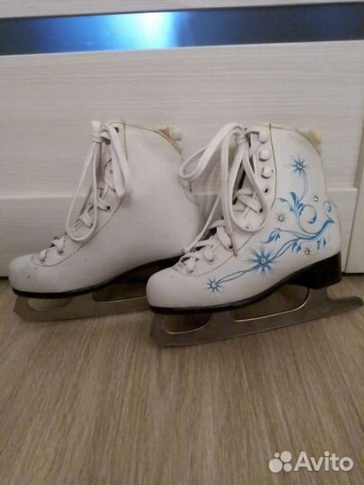 Коньки фигурные