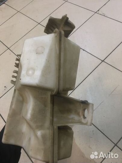 Бачок омывателя Ford Focus 3