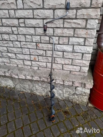 Ледоруб для рыбалки