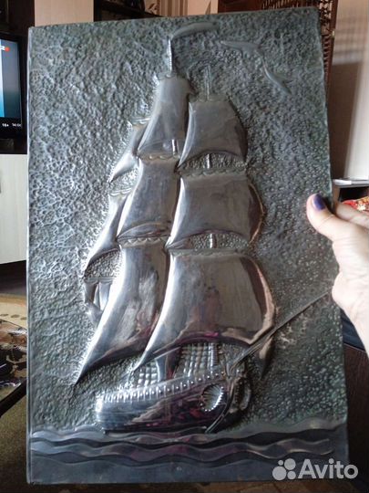 Чеканка, корабль