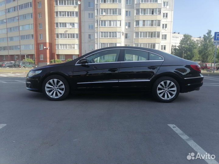 Volkswagen Passat CC, 2010