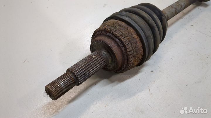 Полуось Toyota Corolla Verso, 2003