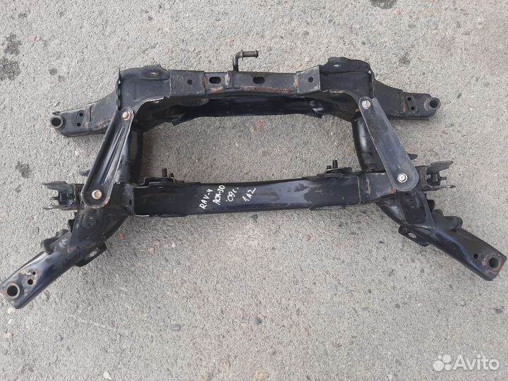 Балка подвески задняя Toyota Rav4,30