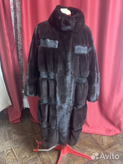 Шуба норковая брендовая