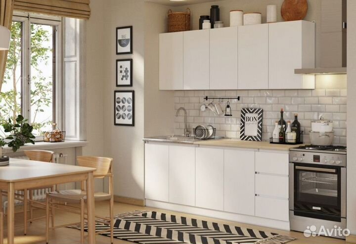 Кухонный гарнитур 2m со столешницей