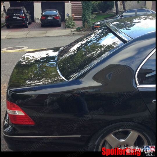 Козырек заднего стекла Lexus LS 2001-2006