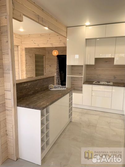 Кухонные гарнитуры