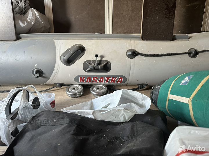 Продается комплектом