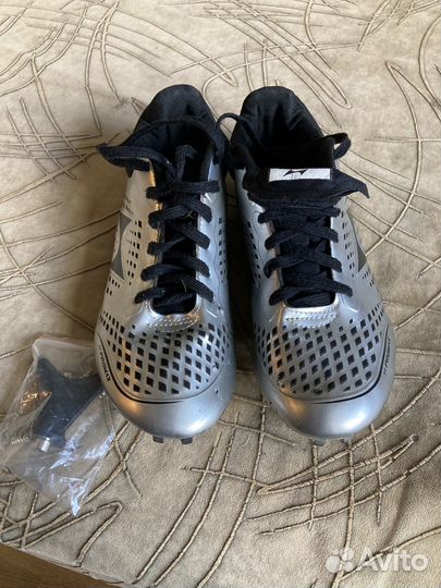 Шиповки для легкой атлетики Health размер 37