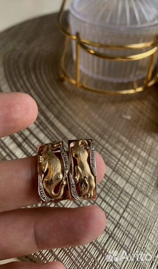 Золотые серьги