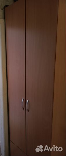 Письменный стол для школьника