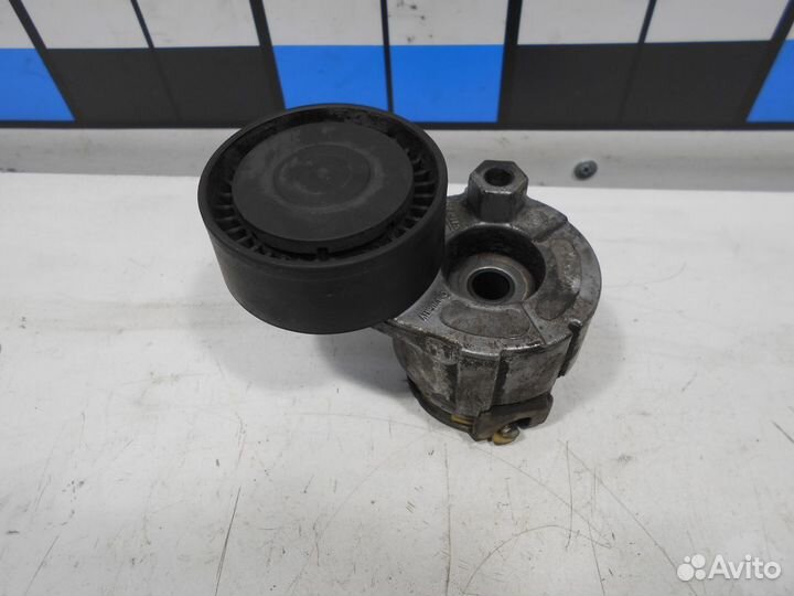 Натяжитель ремня агрегатов Renault Scenic 2 K9K