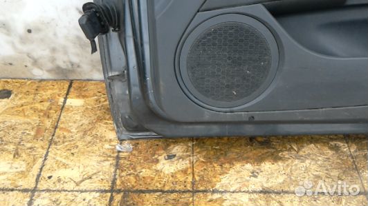 Дверь передняя правая seat leon 2 (83G35E201)