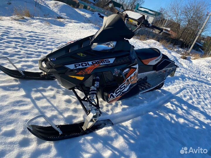 Polaris снегоход