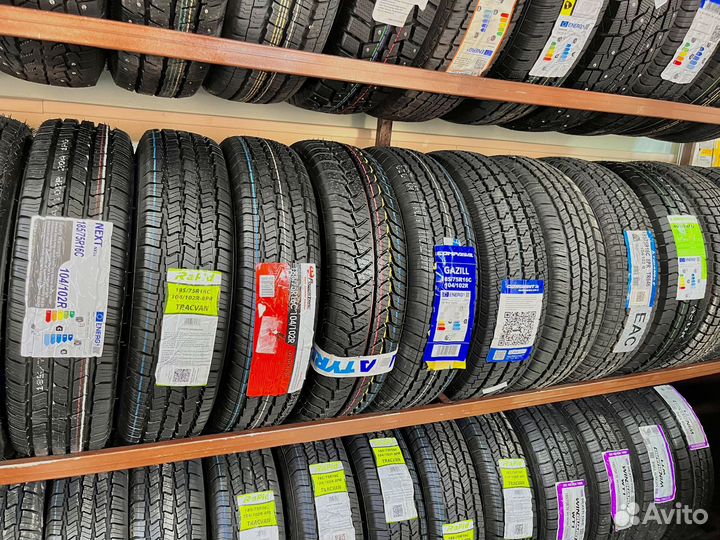 Triangle Connex Van TV701 195/75 R16C