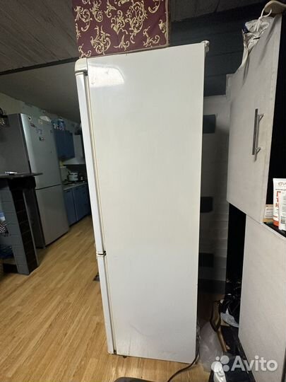 Холодильник samsung