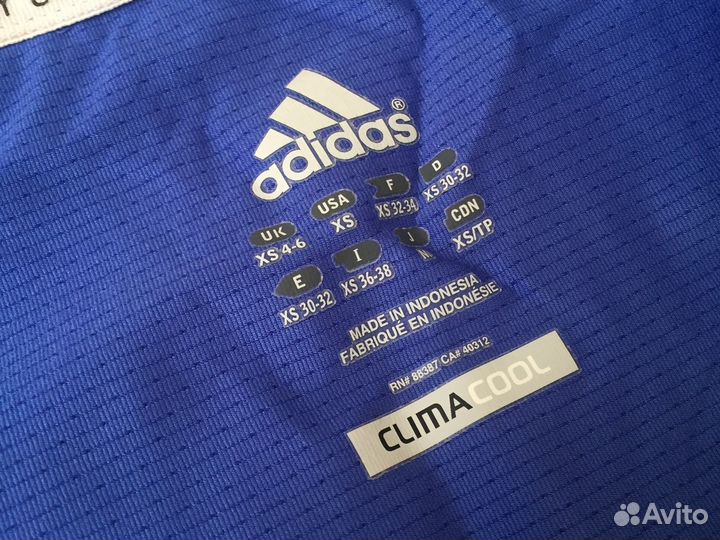 Спортивная футболка adidas XS