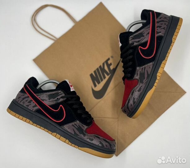 Кроссовки Nike Dunk SB low