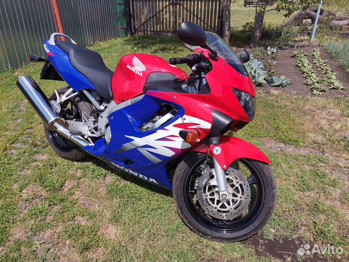 Honda cbr600 f4