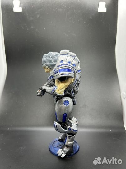 Фигурка Грюнт Масс Эффект