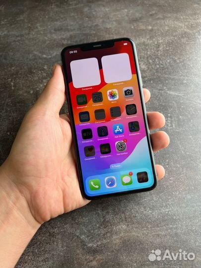 iPhone 11 Pro Max, 64 ГБ