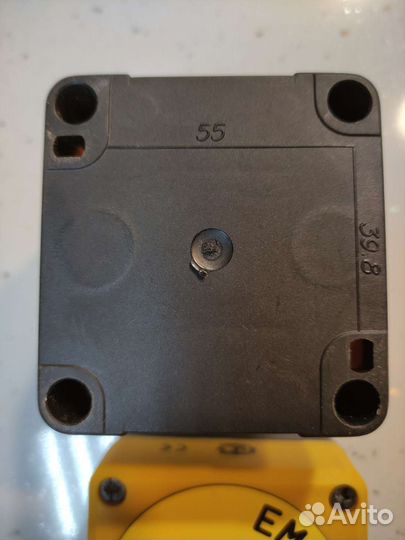 Кнопка аварийного отключения