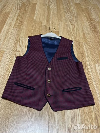 Школьная форма для мальчика жилетка 134, 140
