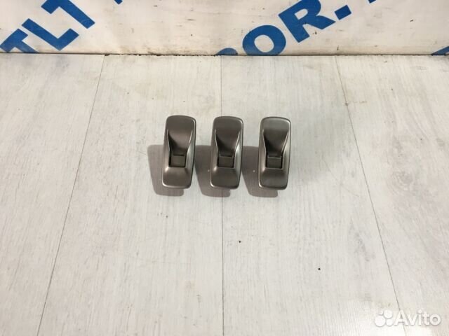 Кнопка стеклоподъемника jaguar XF 3.0 ат aj30