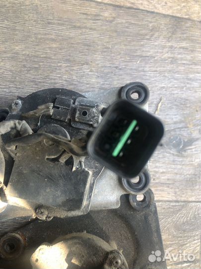 Kia sportage 1 моторчик трапеции дворников