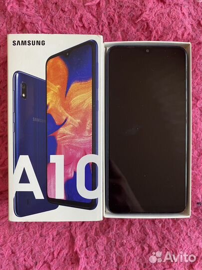 Samsung Galaxy A10, 2/32 ГБ