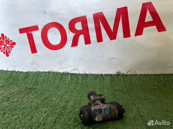 Тормозной цилиндр задний Nissan Bluebird EU14