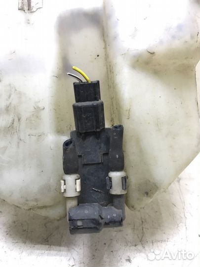 Бачок омывателя Ford Mondeo