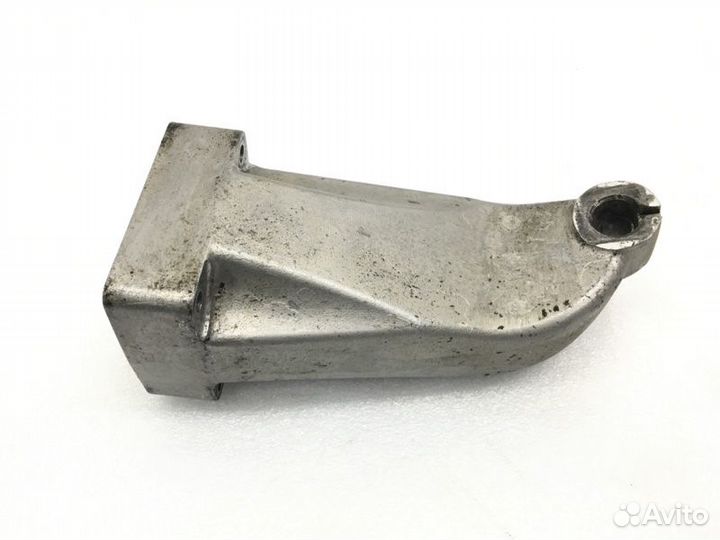 Опора двигателя левая Ssangyong Rexton D27DTP 2008