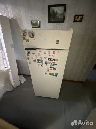 Холодильник бирюса