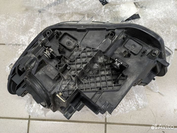 Фара правая BMW F20 F21 дорестайлинг галоген