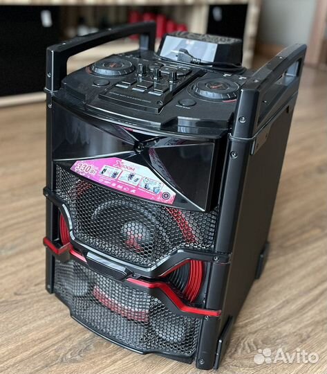 Музыкальный центр LG OM5540