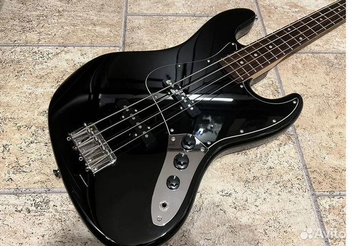 Fender Squier Affinity (2013) образцовый