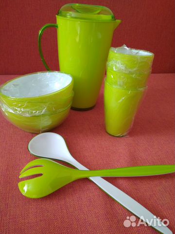 Продается набор посуды