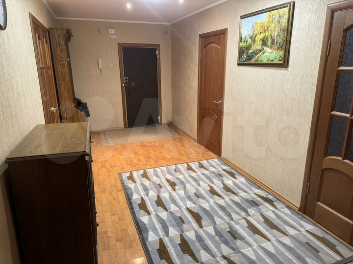 3-к. квартира, 97,5 м², 3/4 эт.
