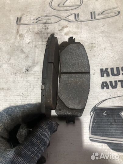 Тормозные колодки Lexus Rx4