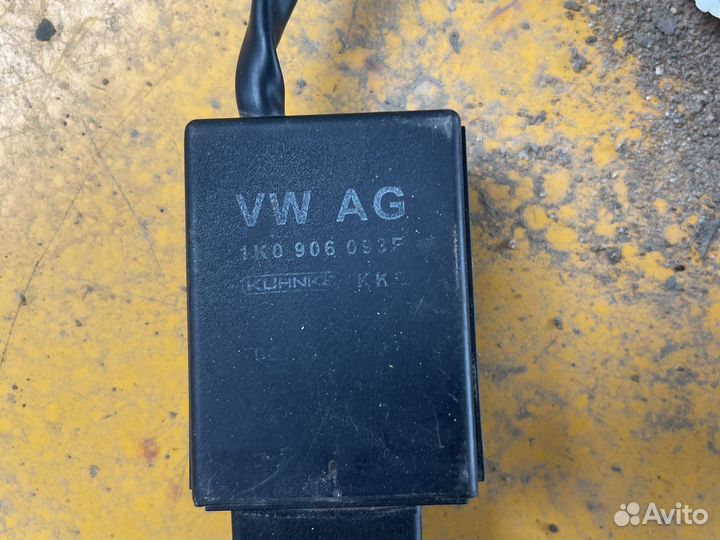 Реле топливного насоса volkswagen passat b6