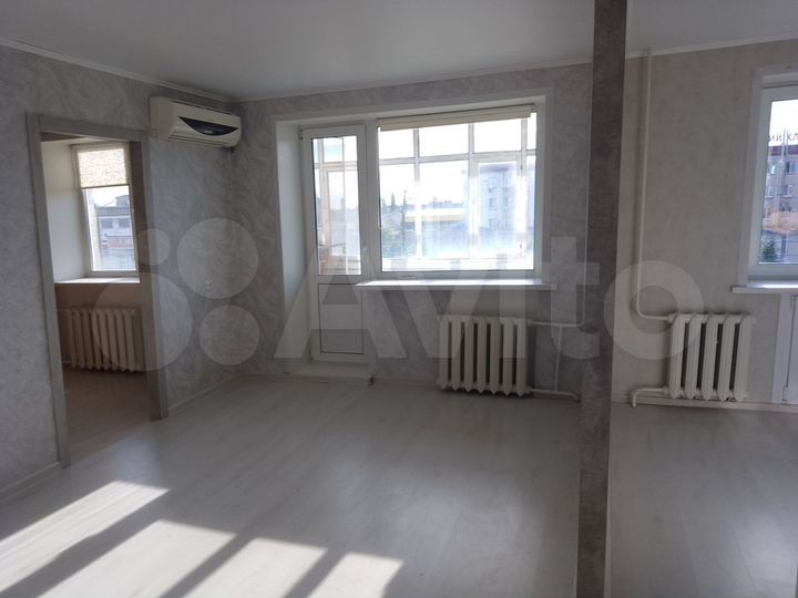 3-к. квартира, 42 м², 4/5 эт.