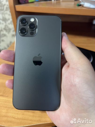 iPhone 12 Pro, 128 ГБ