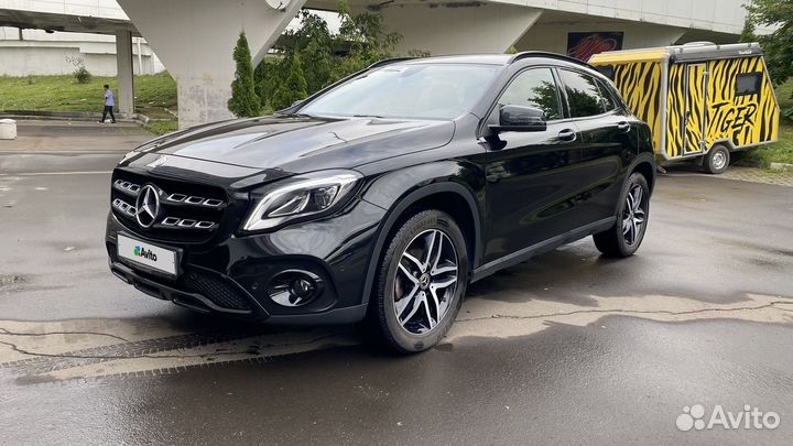 Mercedes-Benz GLA-класс 1.6 AMT, 2019, 33 551 км