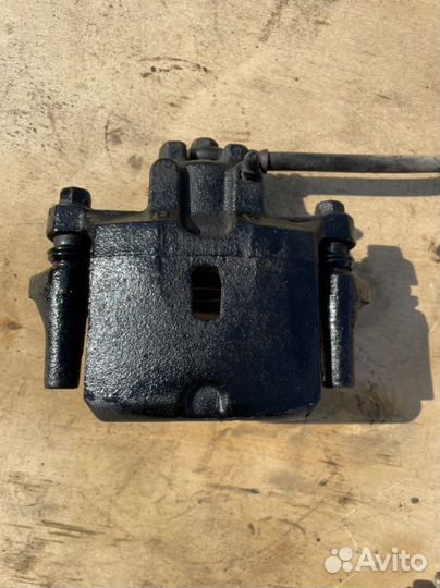 Паджеро 3 суппорт задний