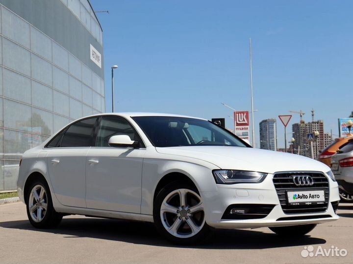 Audi A4 1.8 CVT, 2013, 111 358 км