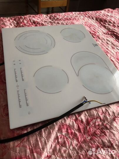 Электрическая варочная панель Electrolux
